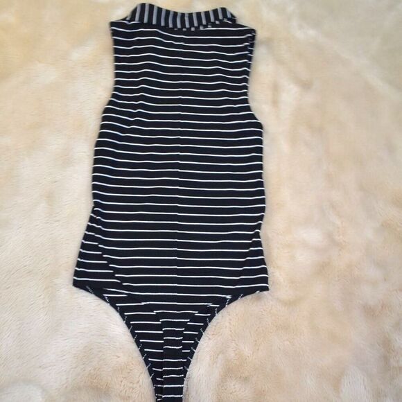 Paige Sparrow Striped Sleeveless Tie Neck Bodysuit Size XS Black White - Picture 14 of 16